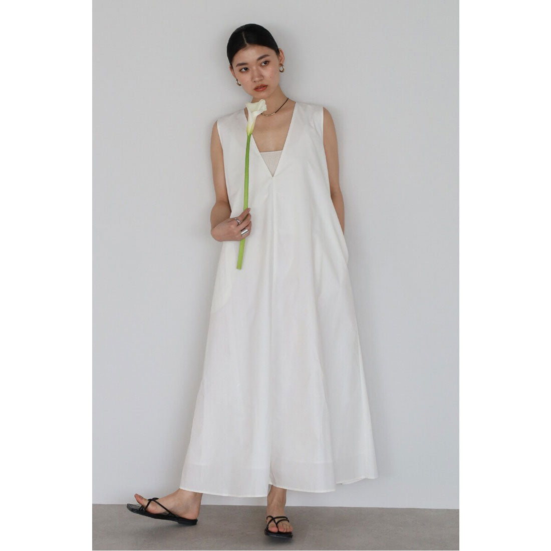 ボンジュールサガン BONJOUR SAGAN V neck volume flare one piece / Vネックボリュームフレアワンピース (OFF-WHITE) OFF-WHITE