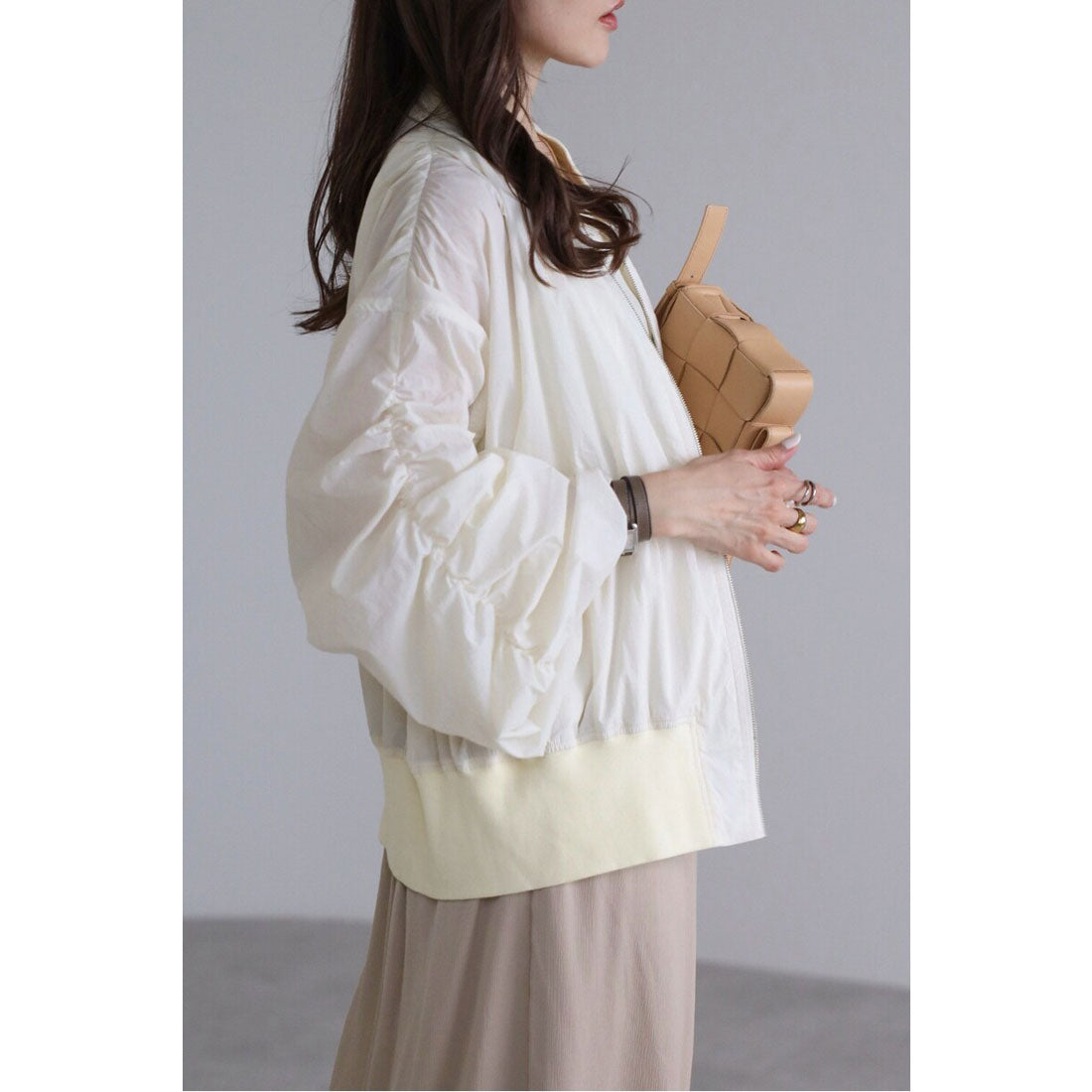ボンジュールサガン BONJOUR SAGAN 【撥水・UVカット】ギャザースリーブシアーブルゾン (IVORY) IVORY