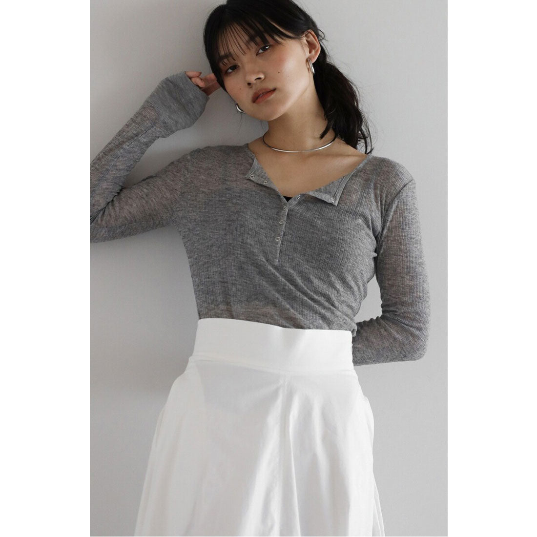 ボンジュールサガン BONJOUR SAGAN henry neck sheer pullover / ヘンリーネックシアープルオーバー (LIGHT-GRAY) LIGHT-GRAY