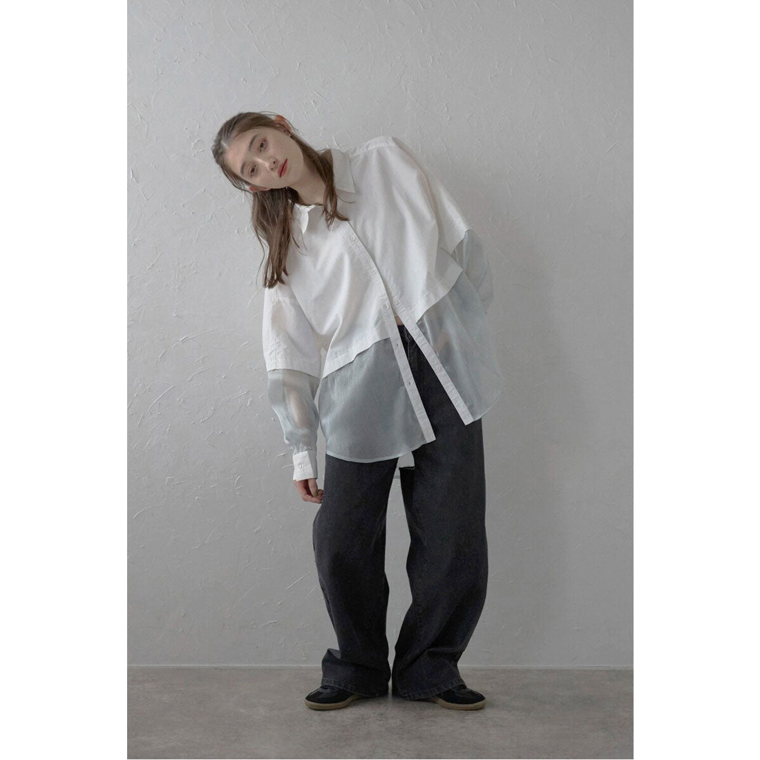 ボンジュールサガン BONJOUR SAGAN sheer shiny hem shirt / シアーシャイニーヘムナイロンシャツ (OFF-WHITE) OFF-WHITE