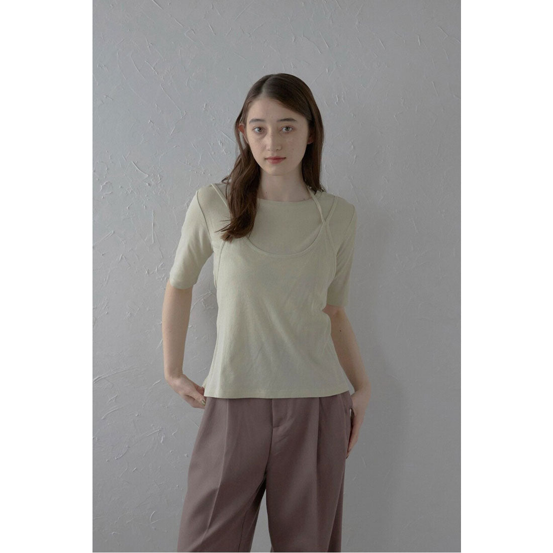 ボンジュールサガン BONJOUR SAGAN fake layered tops / ホルターネックフェイクレイヤードトップス (YELLOW-BEIGE) YELLOW-BEIGE