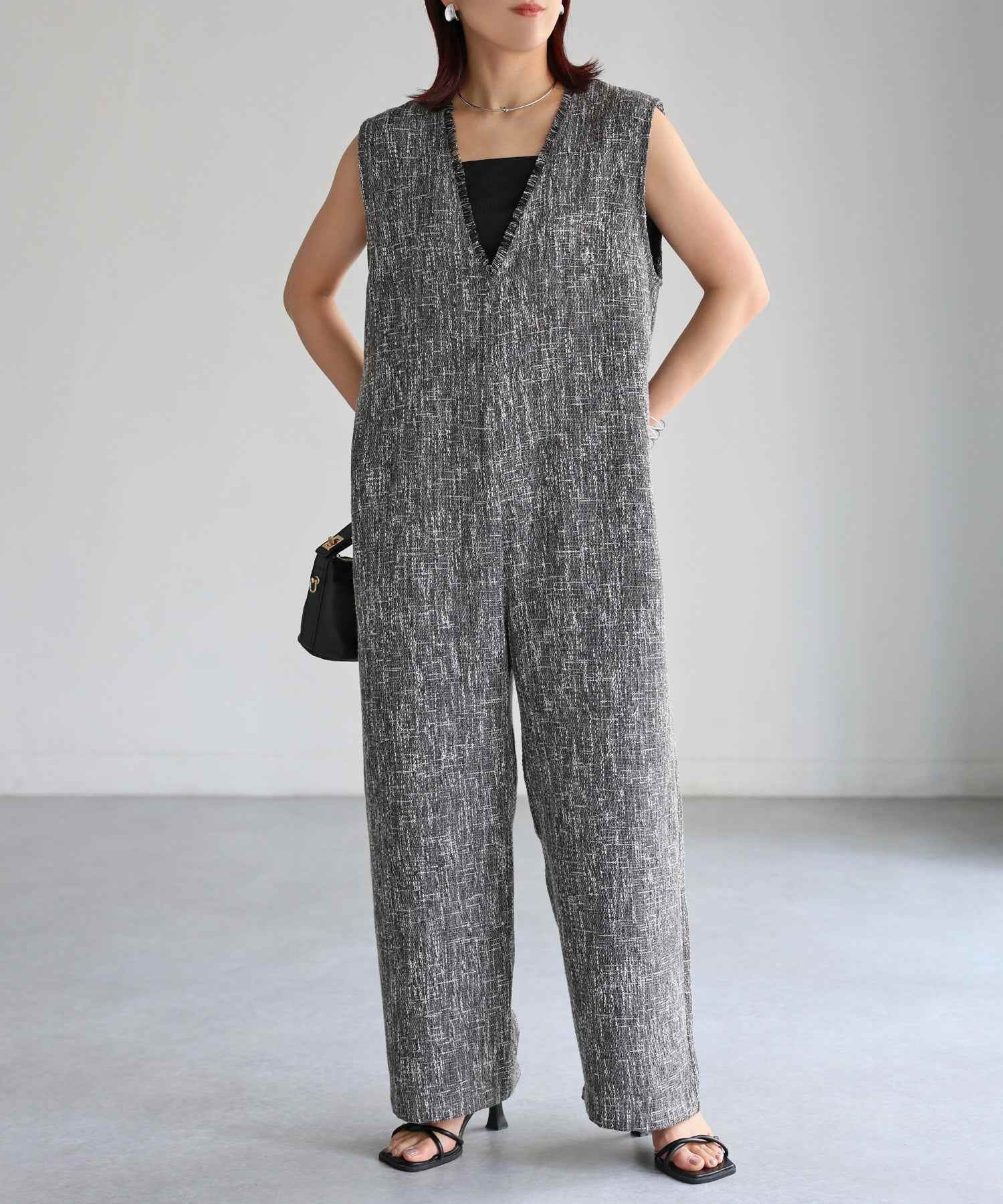 リベリー Riberry 深Vネックツイードサロペット (ブラック) ブラック