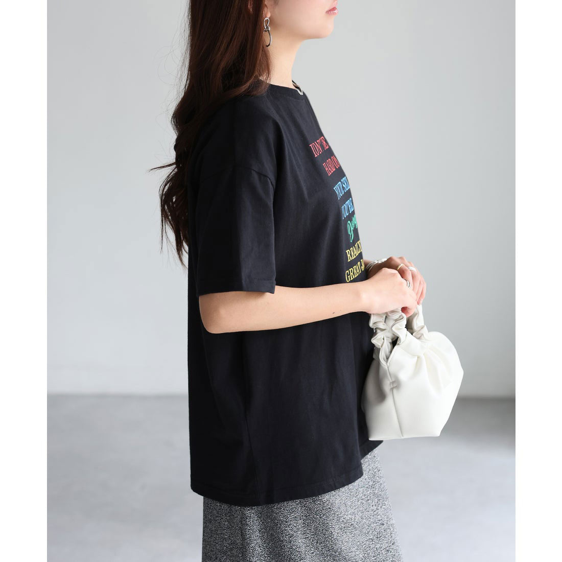 リベリー Riberry マルチカラーロゴプリント半袖ビッグTシャツ (ブラック) ブラック