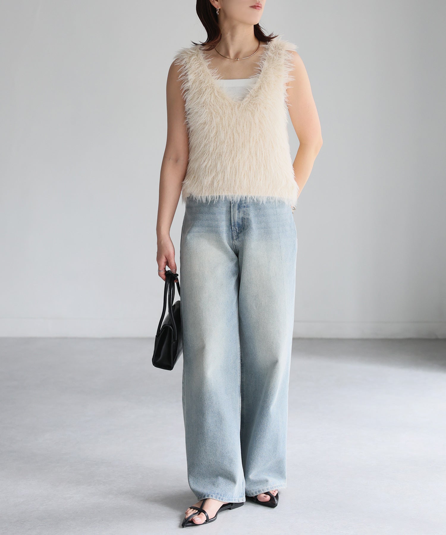 リベリー Riberry 前後2WAYシャギーニットビスチェ (アイボリー) アイボリー