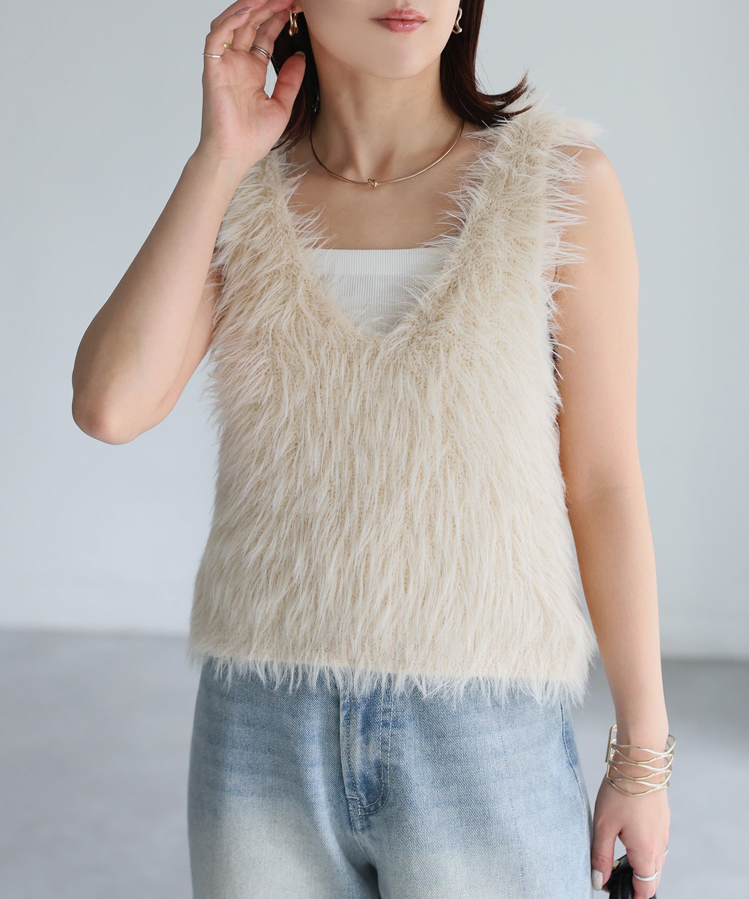 リベリー Riberry 前後2WAYシャギーニットビスチェ (アイボリー) アイボリー