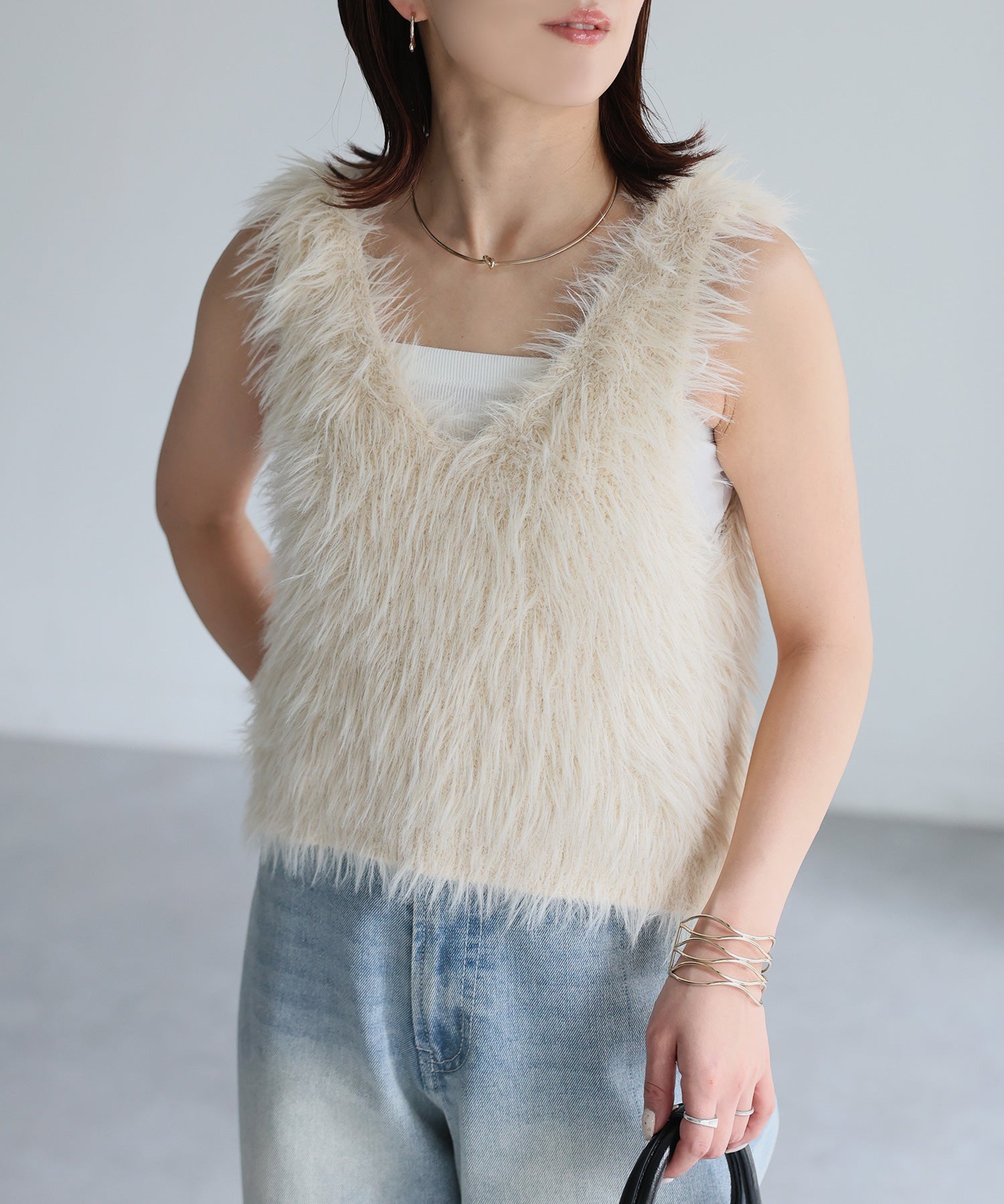 リベリー Riberry 前後2WAYシャギーニットビスチェ (アイボリー) アイボリー