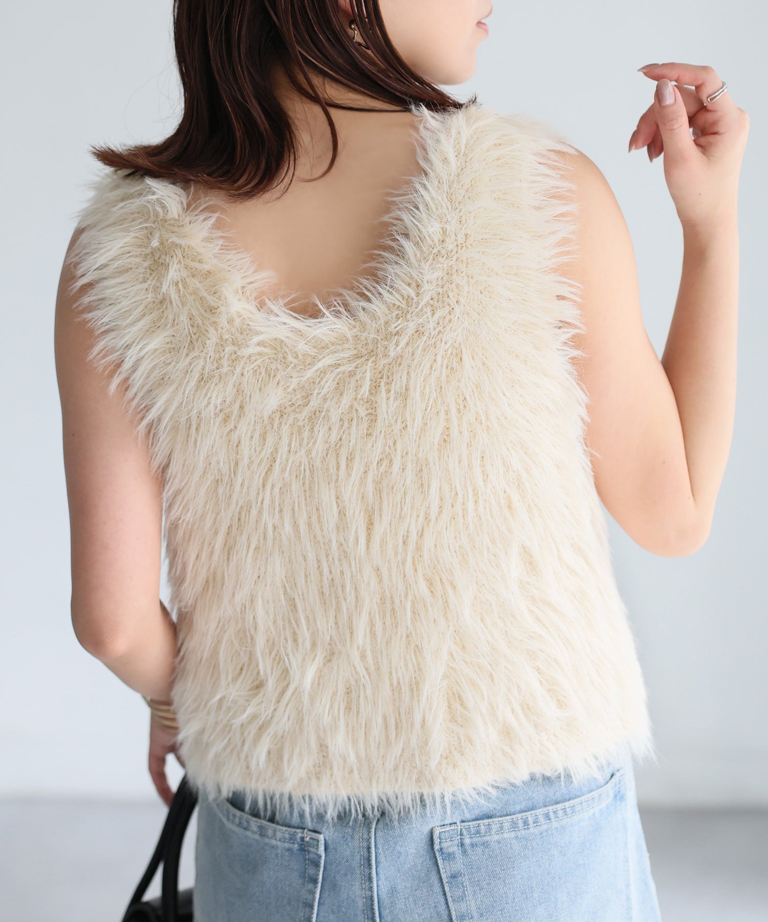 リベリー Riberry 前後2WAYシャギーニットビスチェ (アイボリー) アイボリー