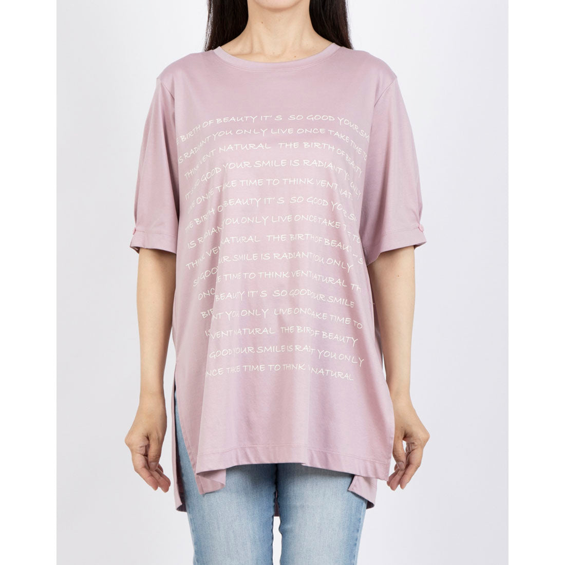 ブローディア BRODIAEA 英文プリント半袖チュニック (ブラック) ブラック