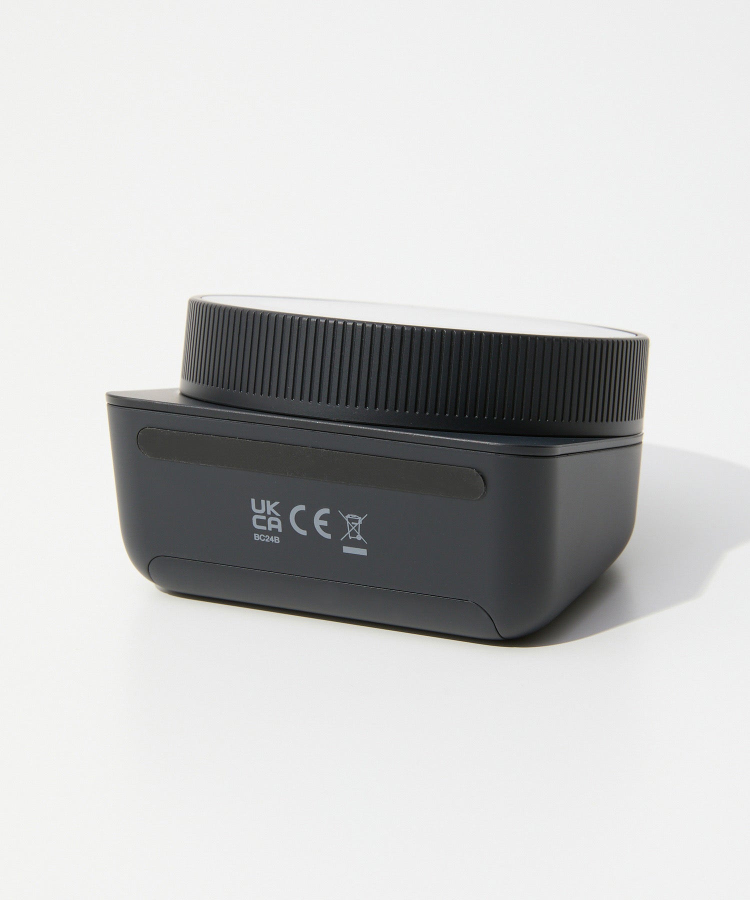 ブラウン BRAUN ブラウン BRAUN Digital Clock デジタルクロック BC24 置き時計 8cm ユニセックス 時計 ブラック ホワイト 【返品不可商品】 (ホワイト) ホワイト
