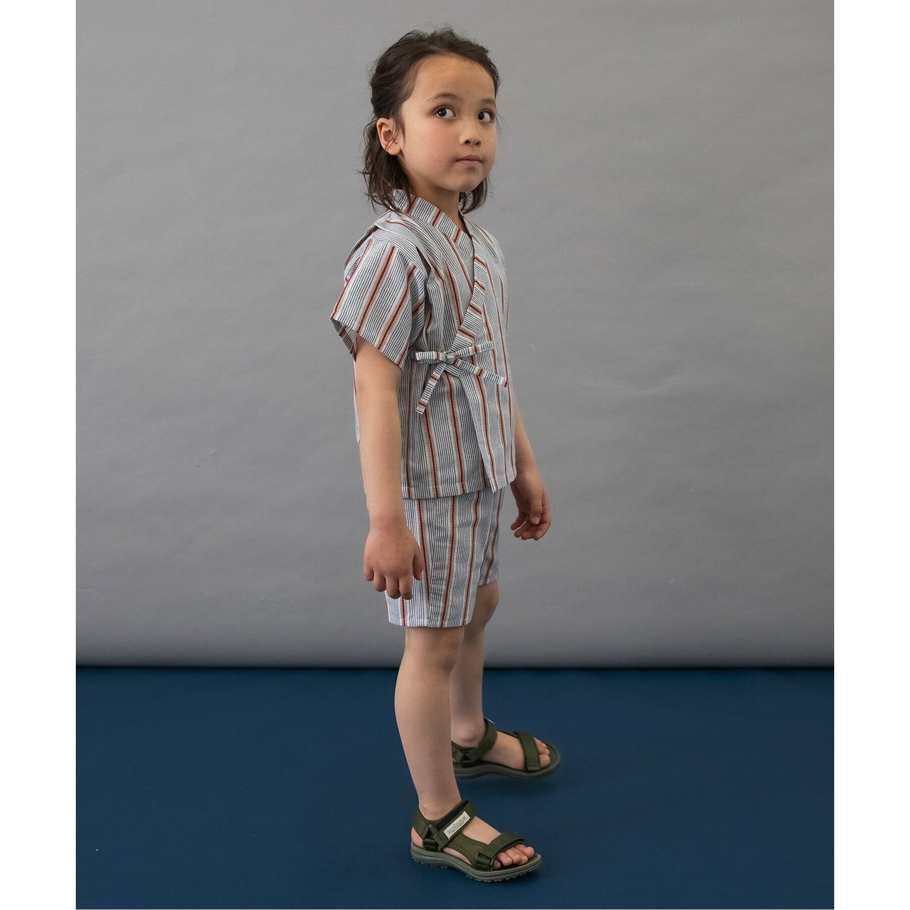 ブリーズ BREEZE アクティブテープサンダル (ブラック) ブラック