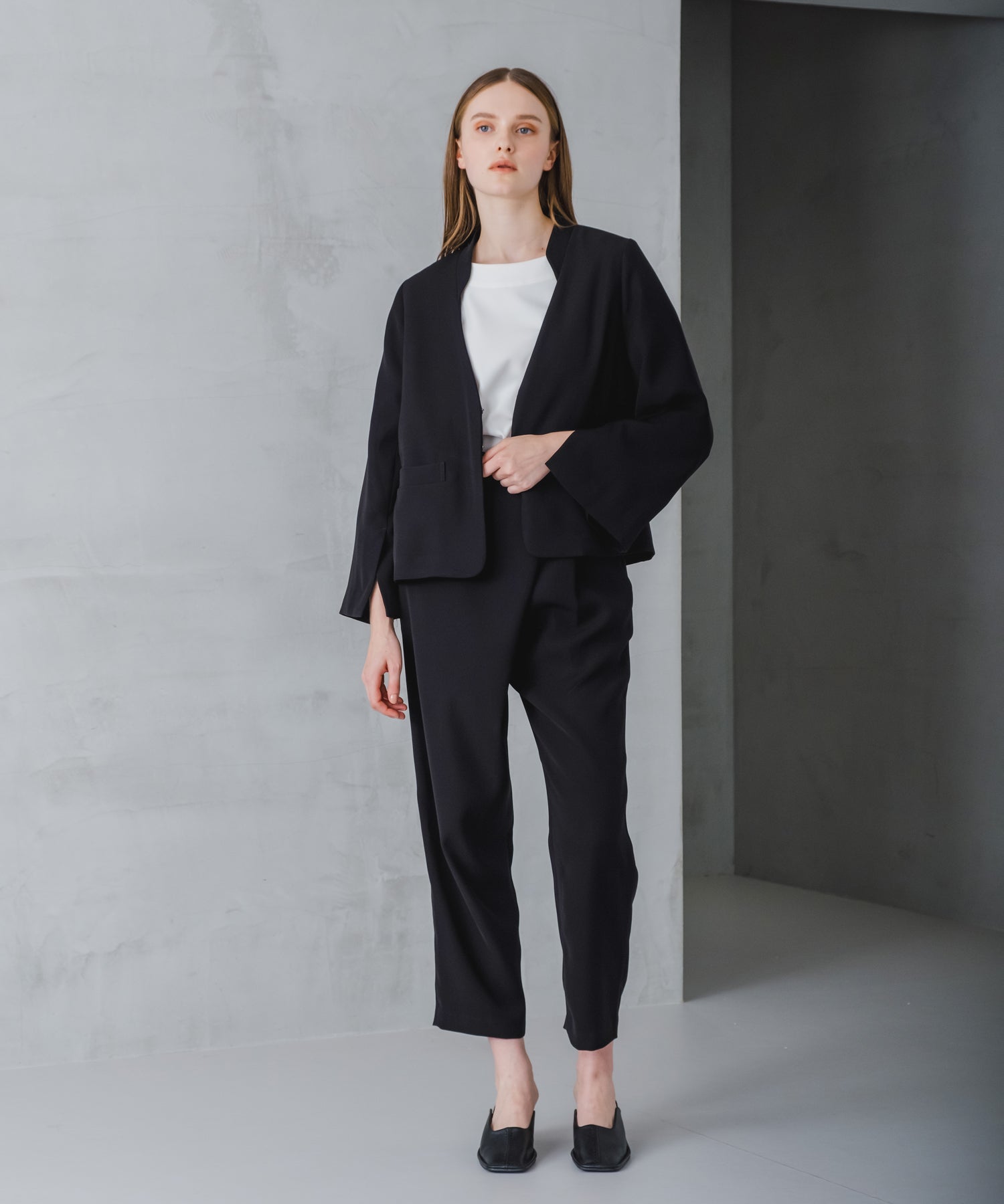 ホワイト whyto. 「WHYTO./ホワイト」スリットスリーブジャケット (NAVY) NAVY