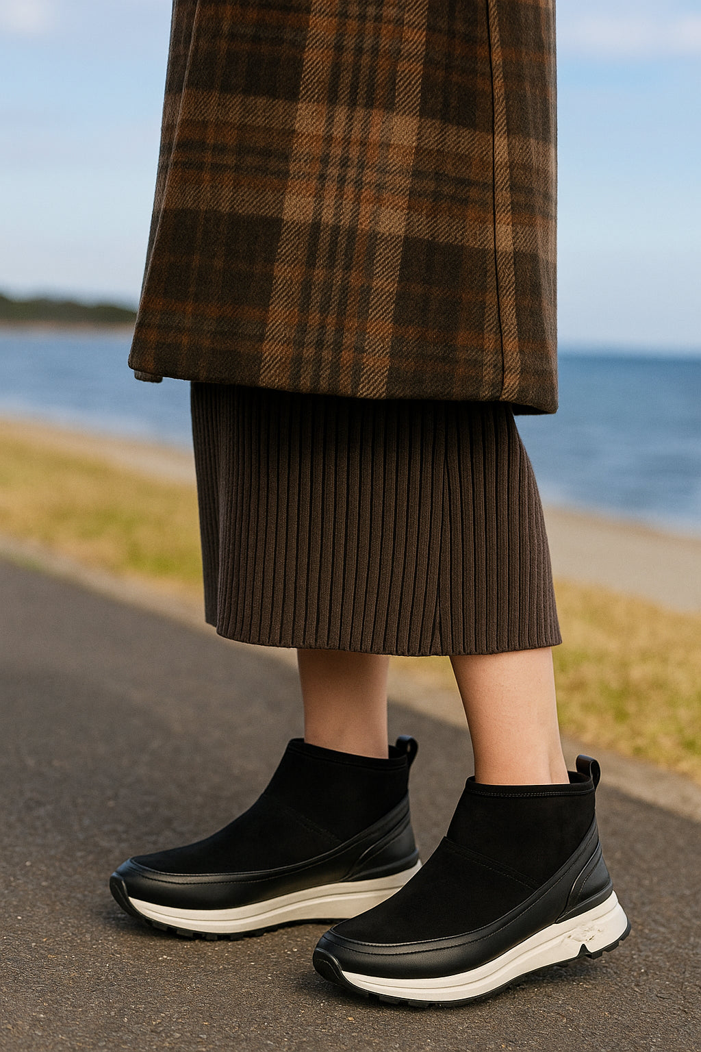 bussola ブソラ BMS 本革ショートブーツ (Black) Black