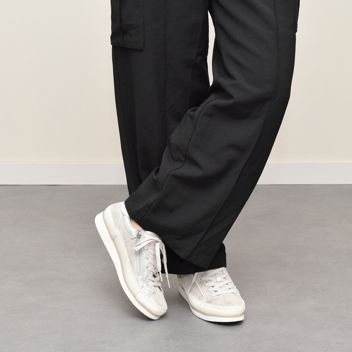 ブソラ bussola 撥水レースアップスニーカー (シルバー) シルバー