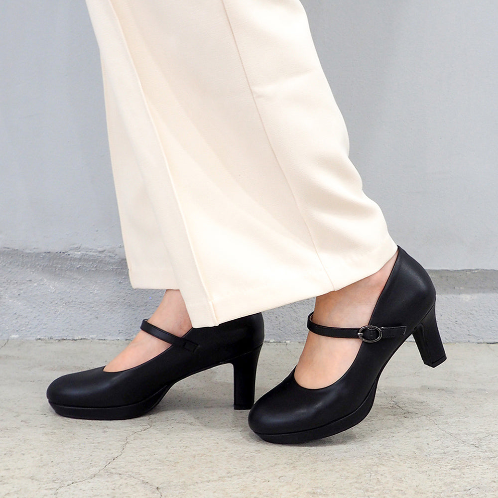 バイアシナガオジサン by あしながおじさん 厚底ストラップパンプス (ブラック) ブラック