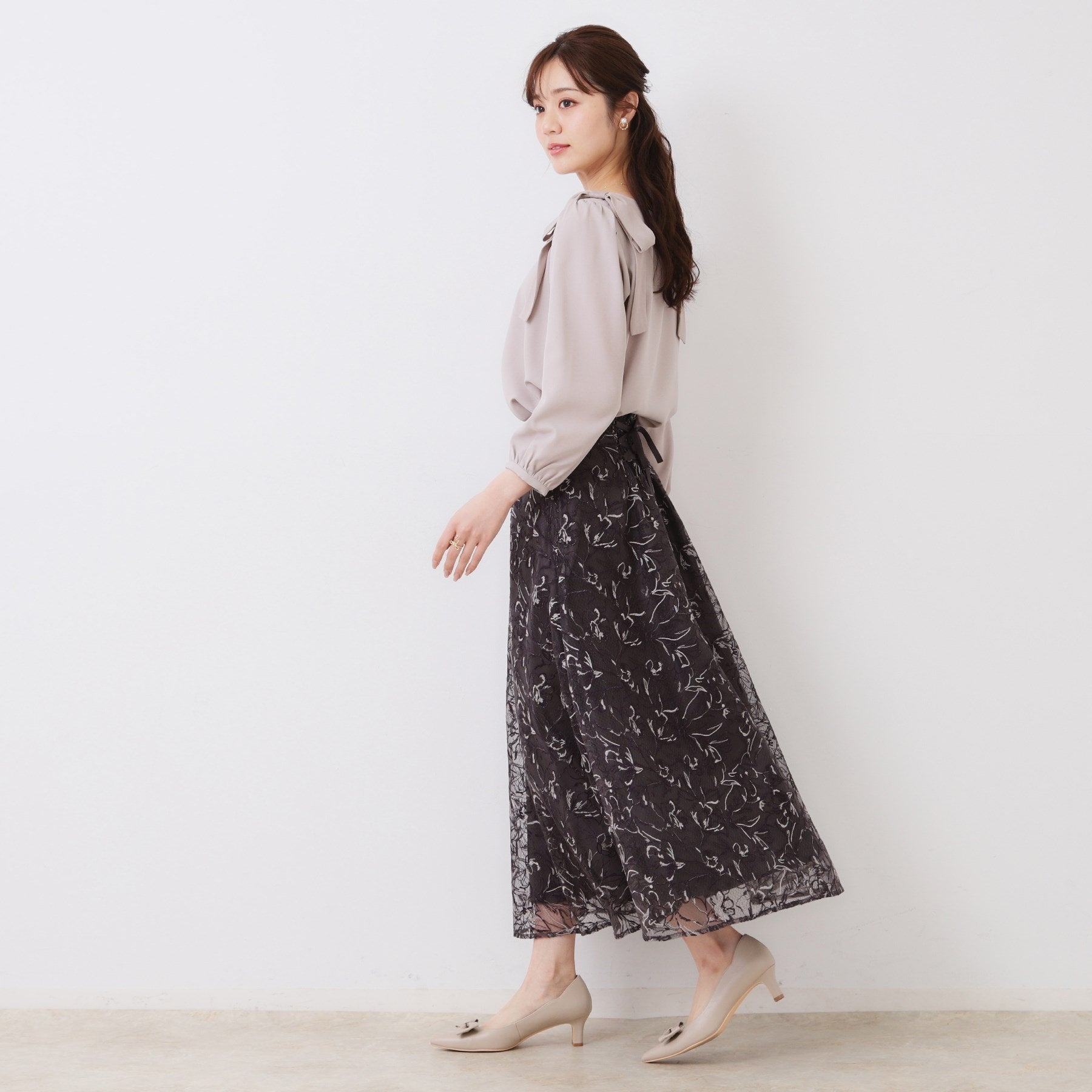 クチュール ブローチ Couture Brooch 肩リボンシフォンブラウス (オフホワイト(503)) オフホワイト(503)