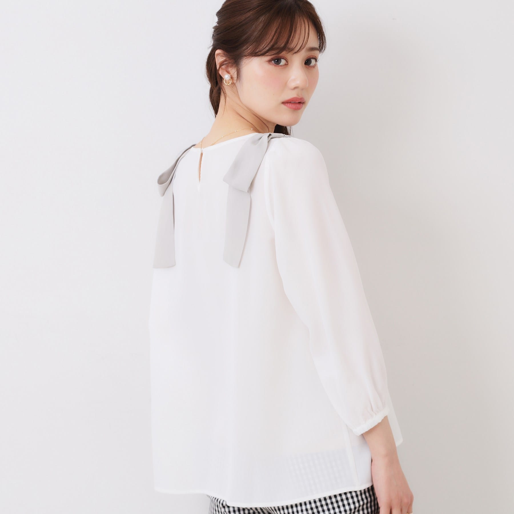 クチュール ブローチ Couture Brooch 肩リボンシフォンブラウス (オフホワイト(503)) オフホワイト(503)