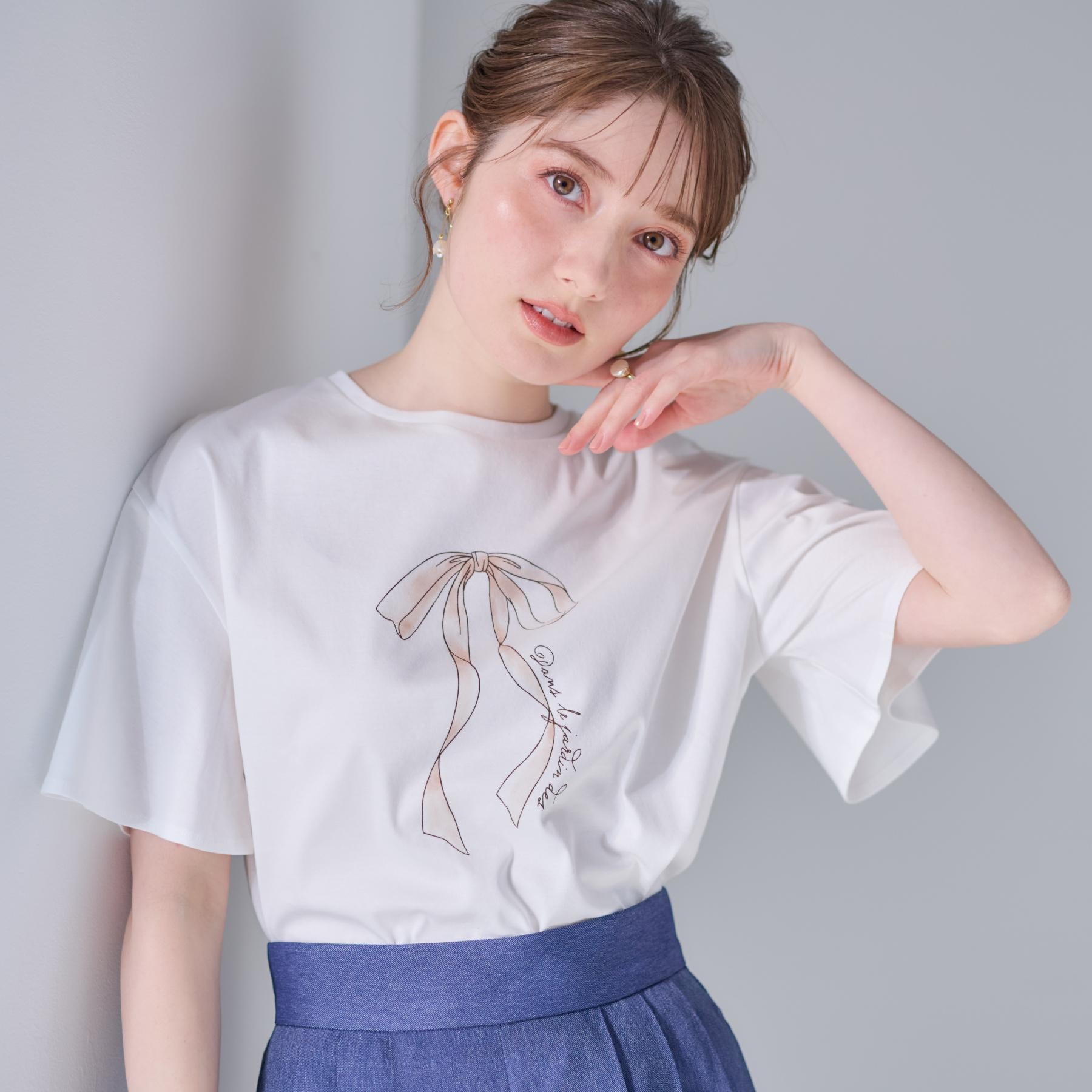 クチュール ブローチ Couture Brooch 60リボンロゴプリント フレアーT (オフホワイト(003)) オフホワイト(003)