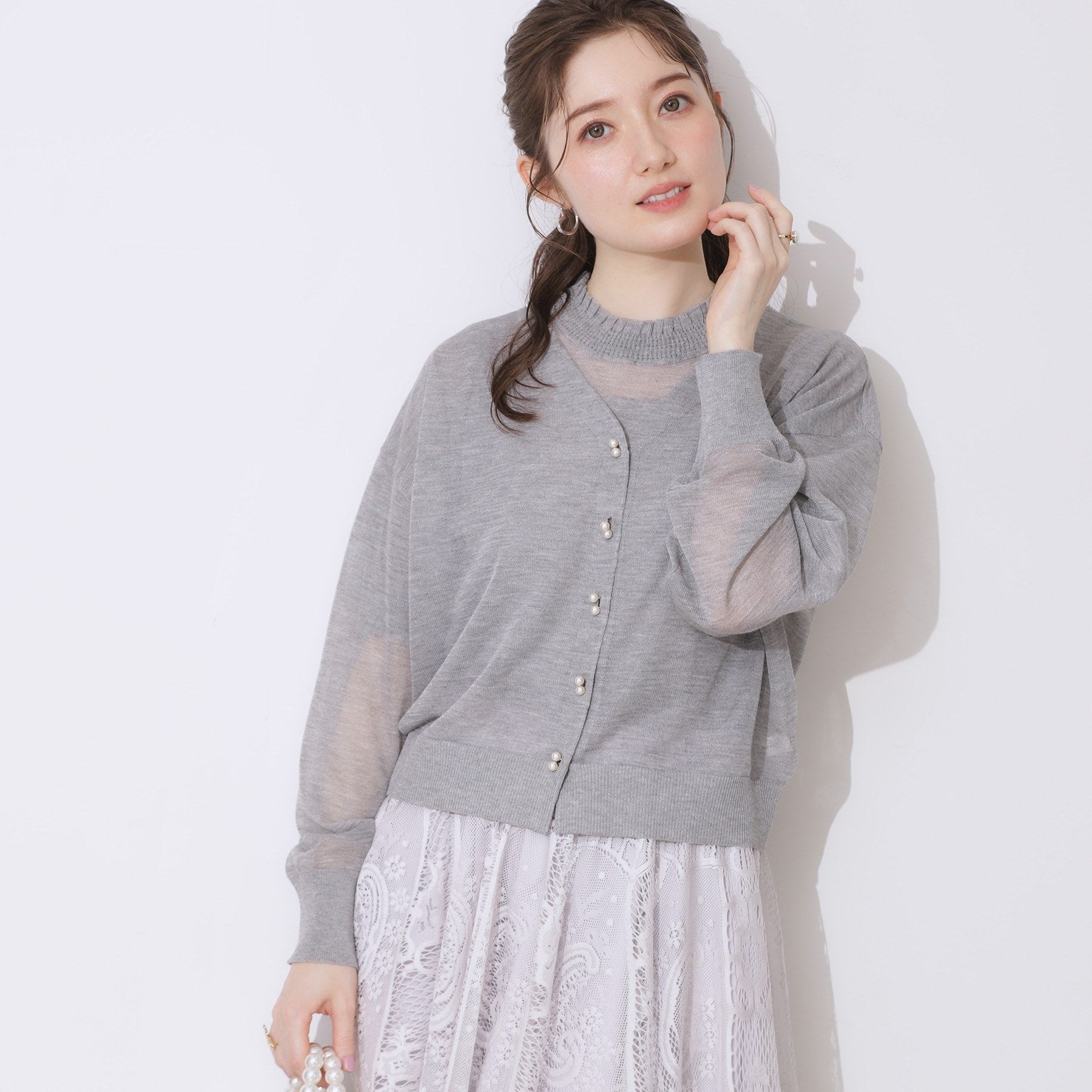 クチュール ブローチ Couture Brooch ダブルパール調釦LEVITAカーディ (ライトピンク(070)) ライトピンク(070)