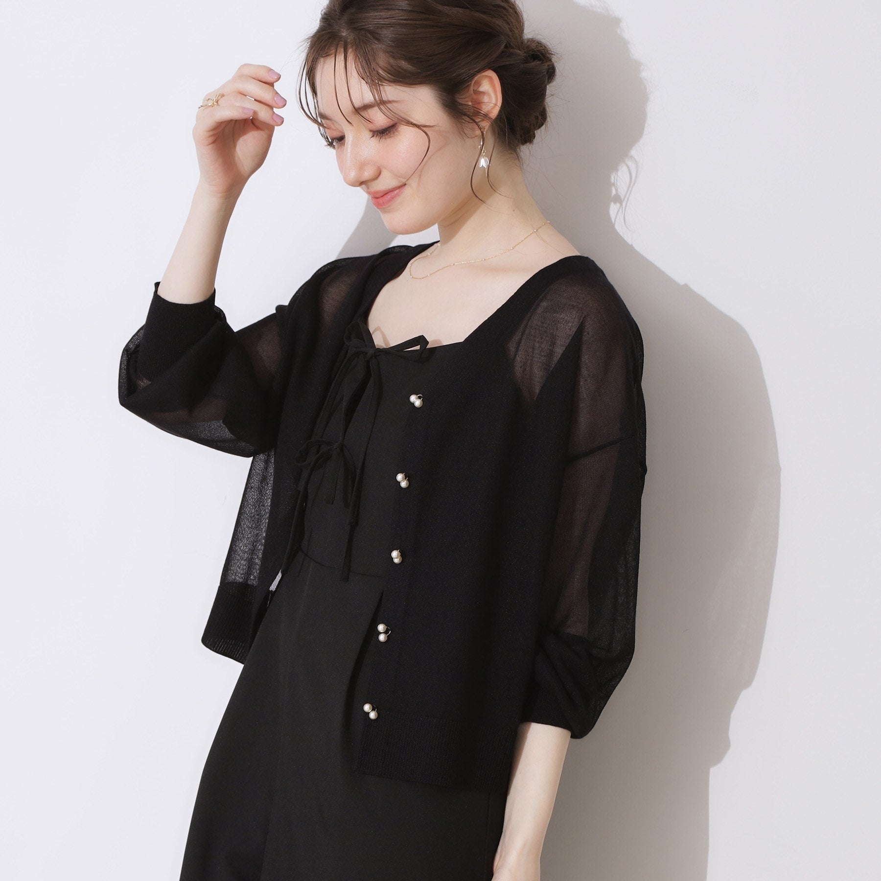 クチュール ブローチ Couture Brooch ダブルパール調釦LEVITAカーディ (ライトピンク(070)) ライトピンク(070)