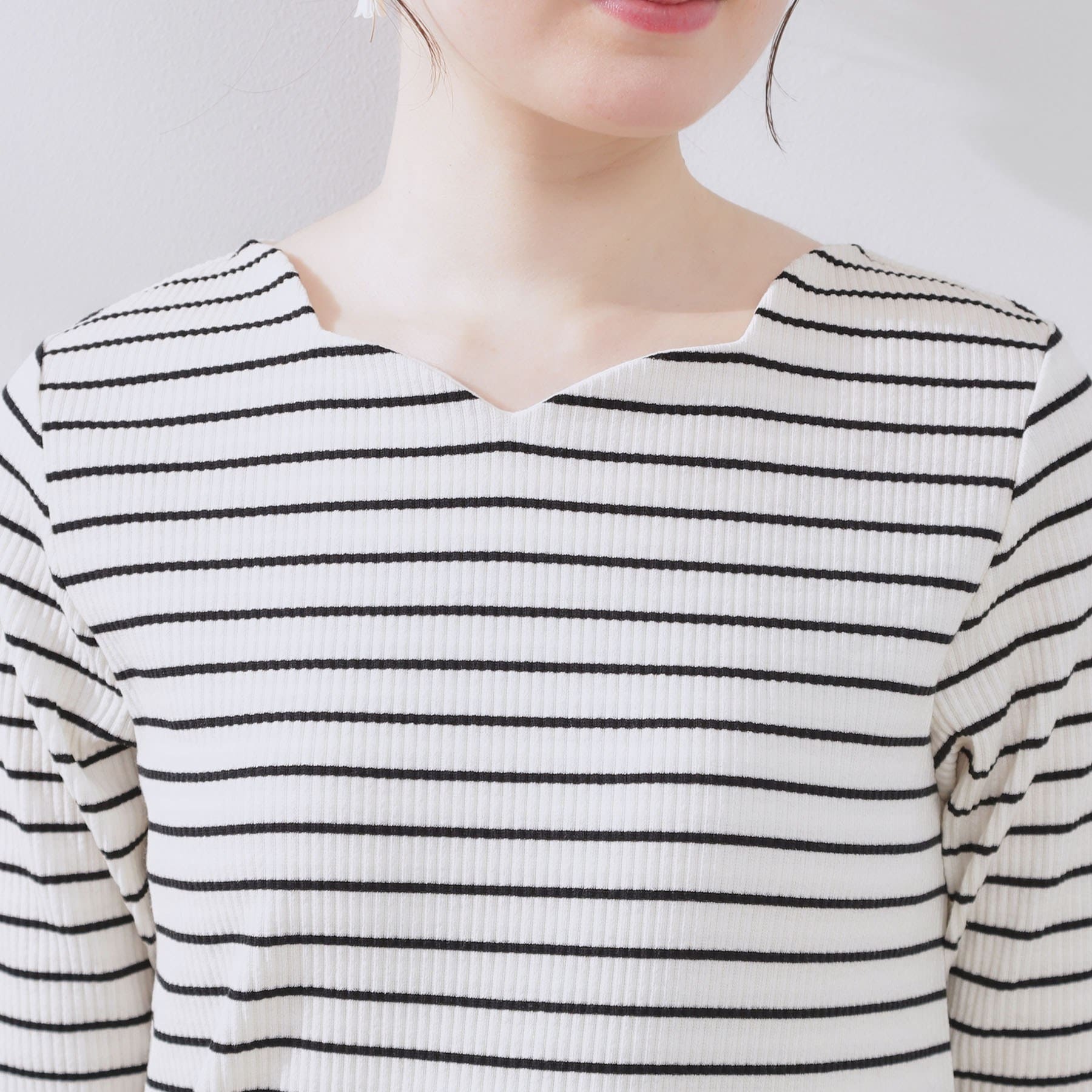 クチュール ブローチ Couture Brooch ハートネックテレコ5分袖プルオーバー (オフホワイト(003)) オフホワイト(003)