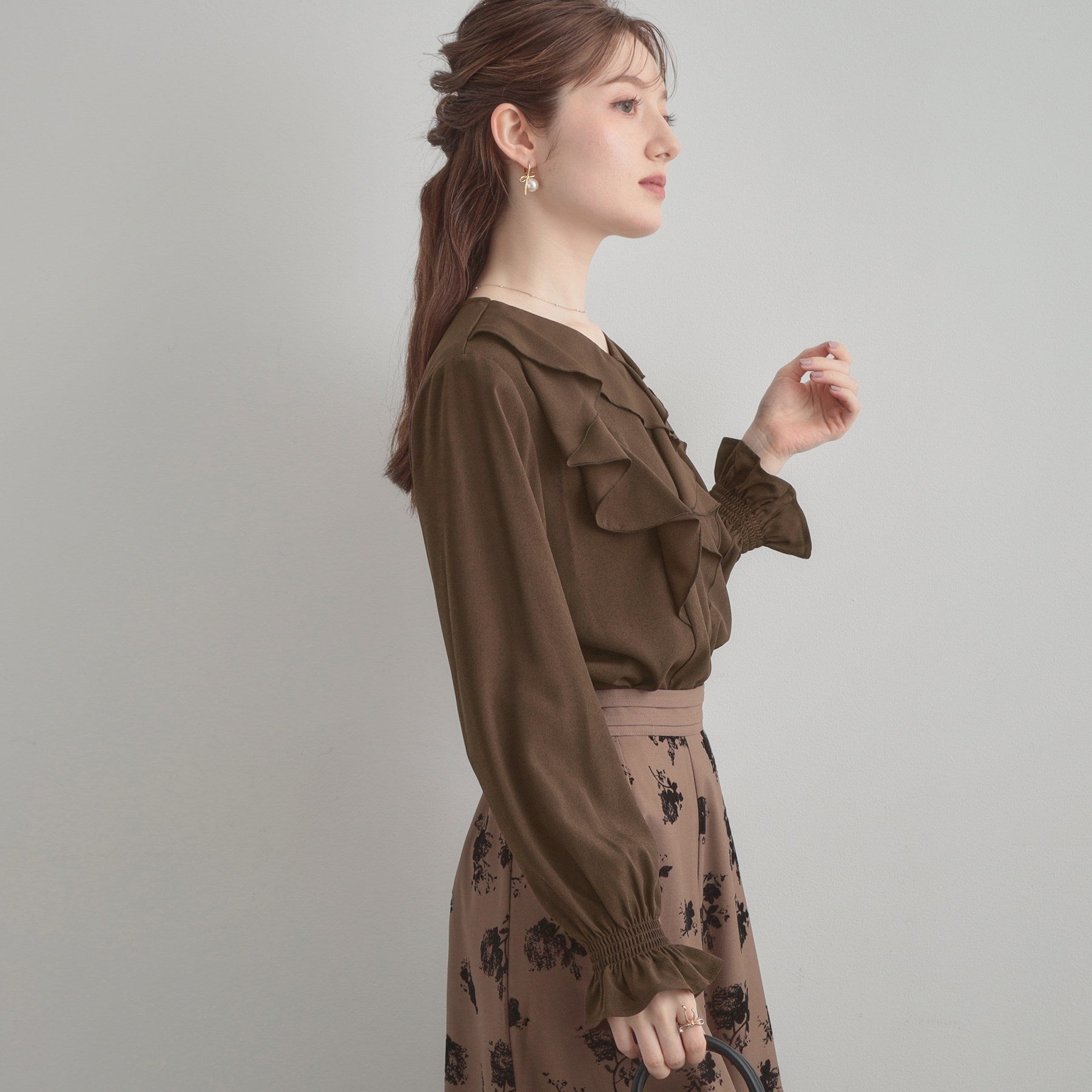 クチュール ブローチ Couture Brooch ラッフルフリルブラウス (ライトグレー(011)) ライトグレー(011)