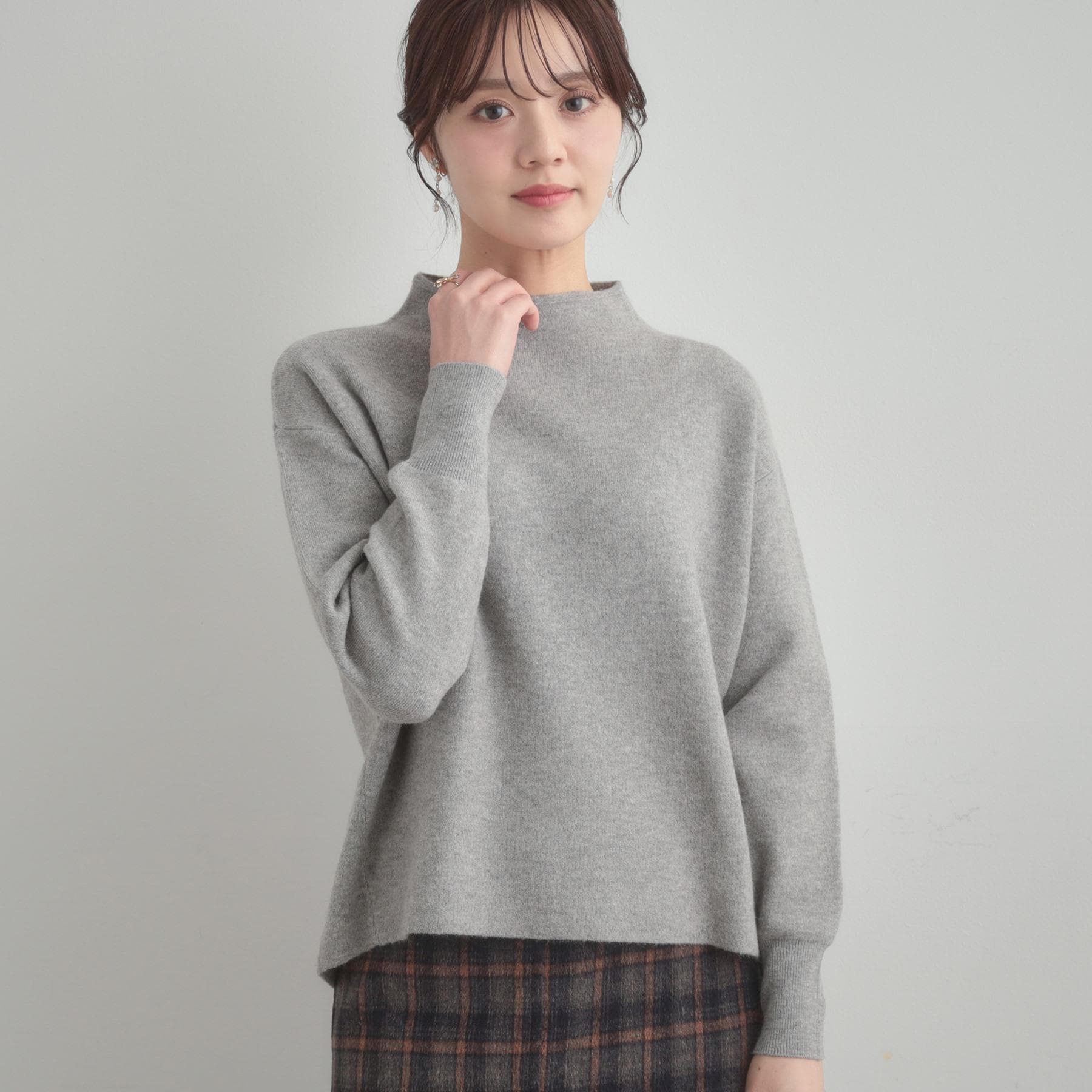 クチュール ブローチ Couture Brooch リッシュアンゴラバックパール調ニット (グレー(012)) グレー(012)