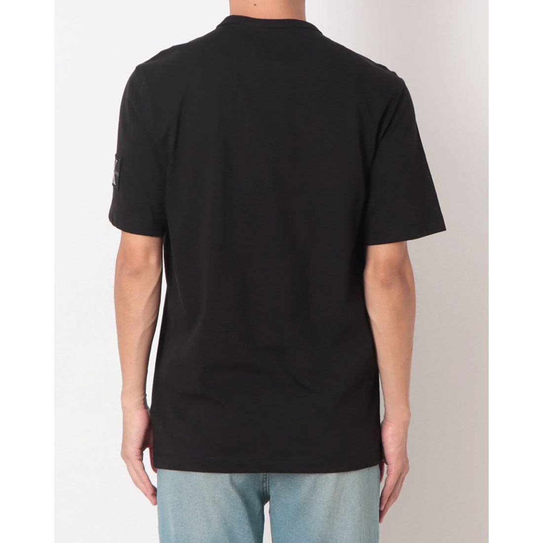 カルバン クライン Calvin Klein BADGE Regular Fit T-Shirt (BLACK) BLACK