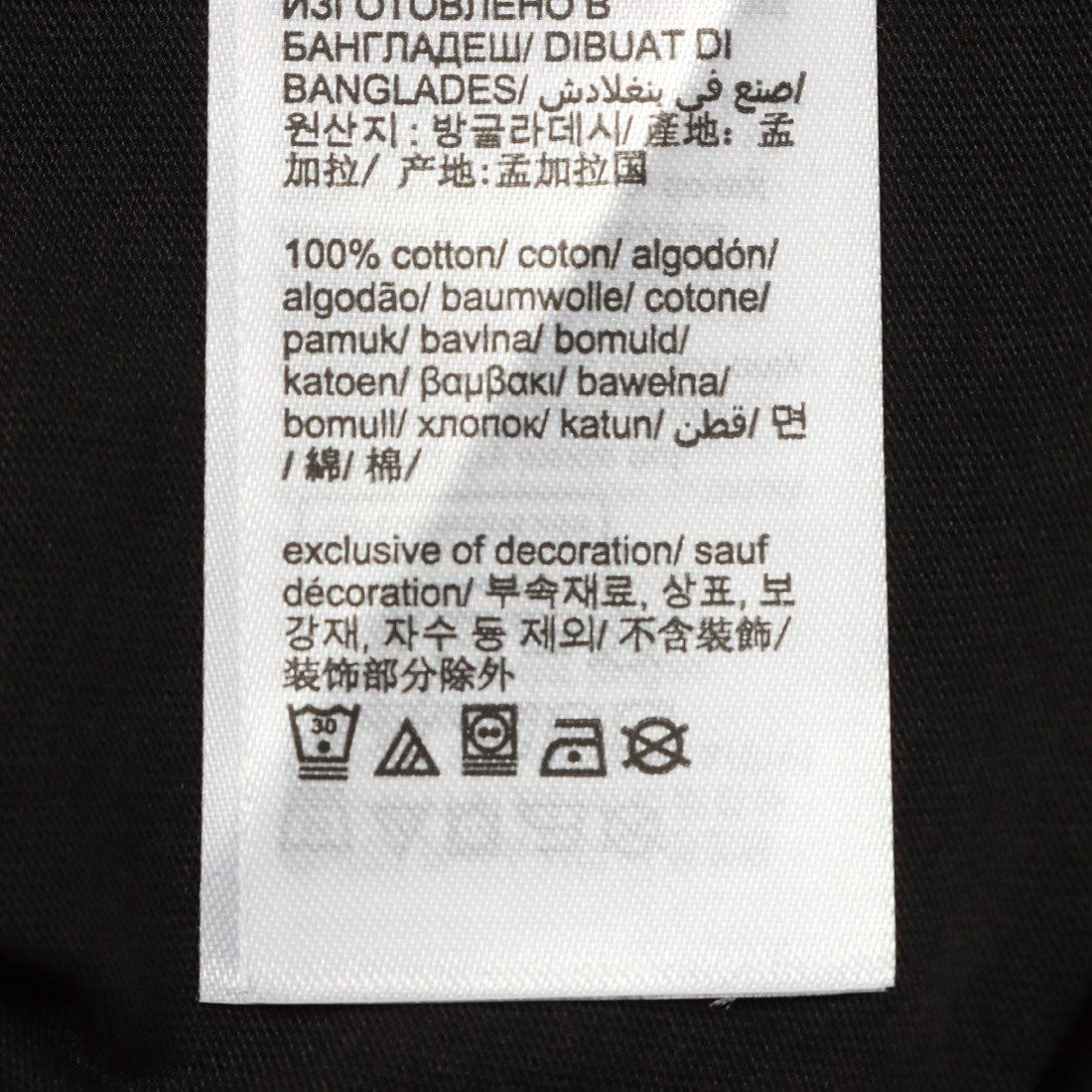 カルバン クライン Calvin Klein BADGE Regular Fit T-Shirt (BLACK) BLACK