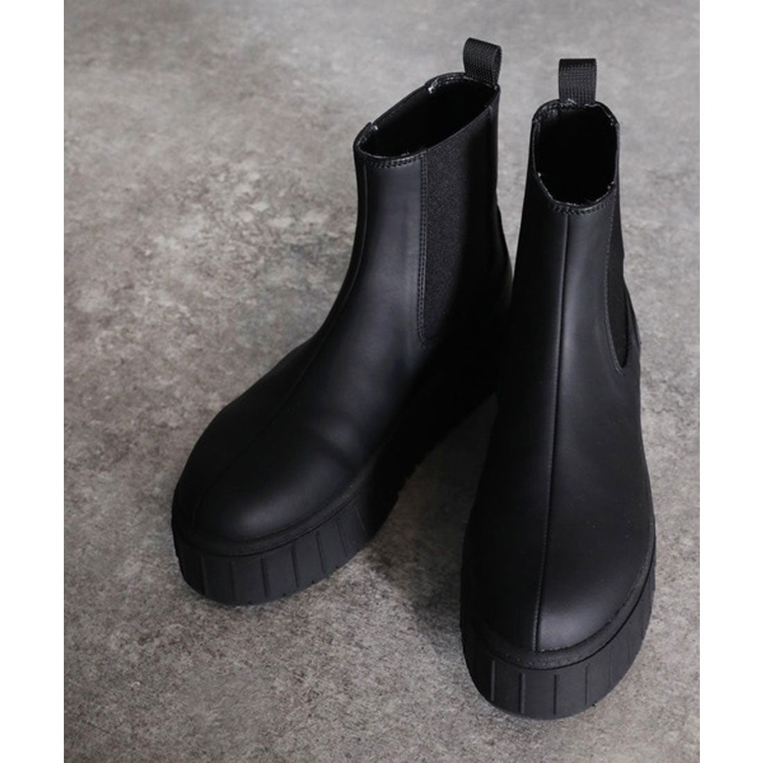 Classical Elf Classical Elf 《JaVaジャバ 合作》秋冬的流行單品!厚底鞋底側邊彈性切爾西靴