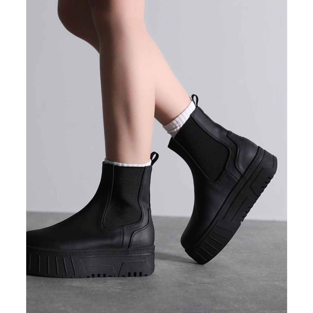 Classical Elf Classical Elf 《JaVaジャバ 合作》秋冬的流行單品!厚底鞋底側邊彈性切爾西靴