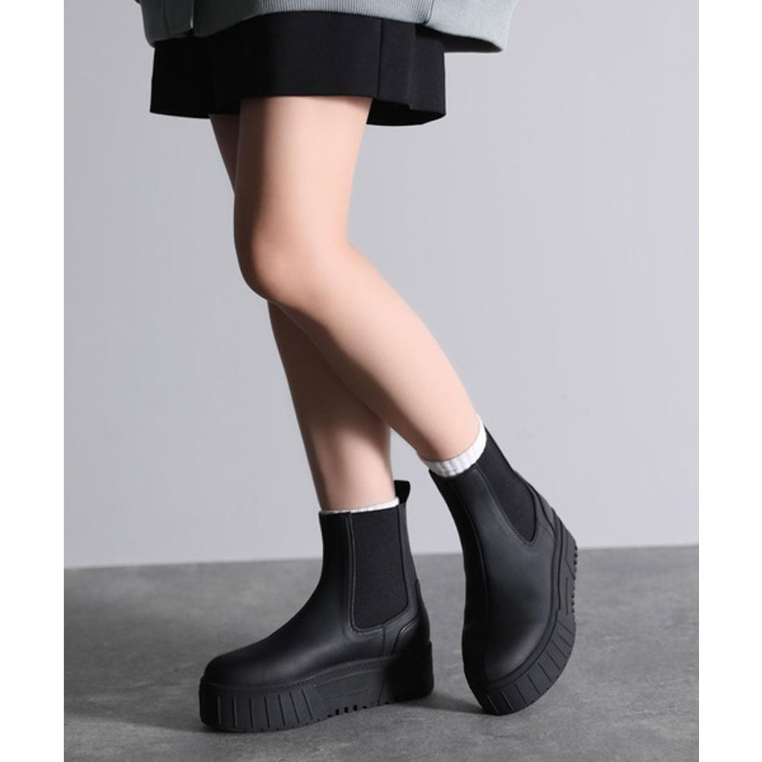 Classical Elf Classical Elf 《JaVaジャバ 合作》秋冬的流行單品!厚底鞋底側邊彈性切爾西靴