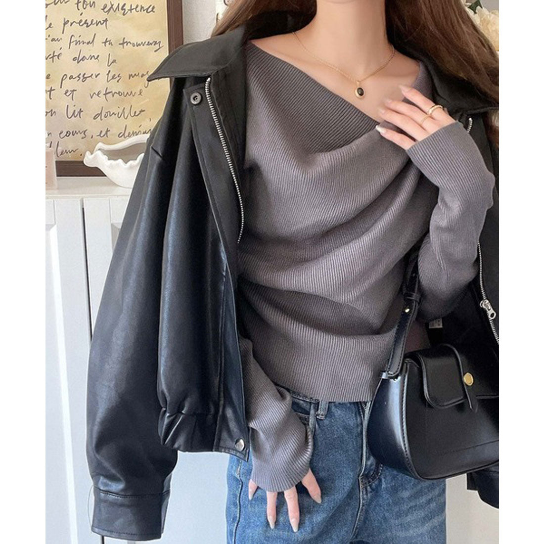 Classical Elf Classical Elf Trendy beautiful style for a delicate look. Chest drape design knit.