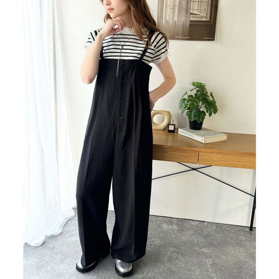 クラシカルエルフ Classical Elf 大人のこなれカジュアル。フロントボタン使いサロペットパンツ (ブラック) ブラック