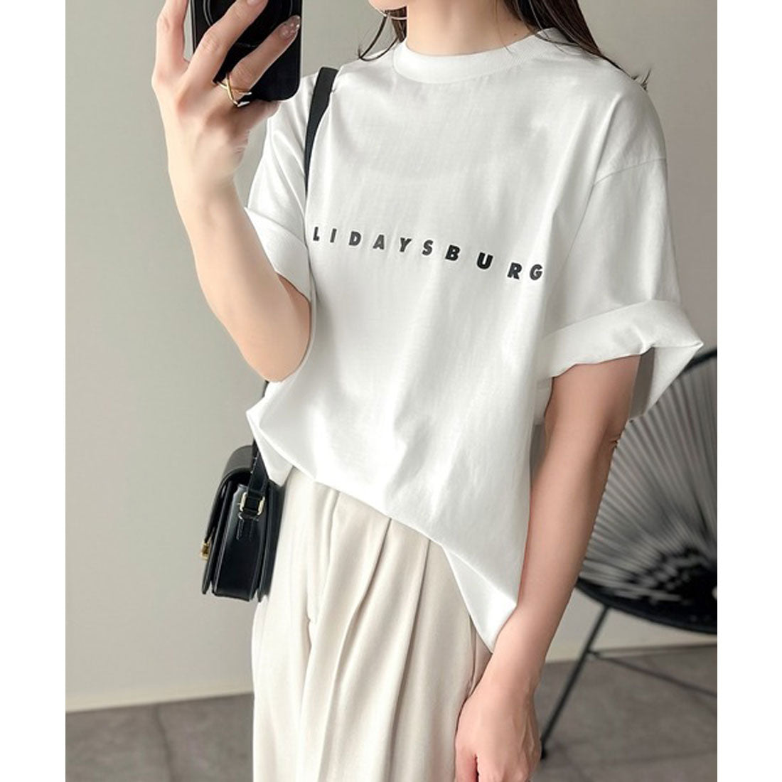 クラシカルエルフ Classical Elf 大人の上品カジュアルを楽しむ。シルケット風シンプル英字ロゴT (ホワイト) ホワイト