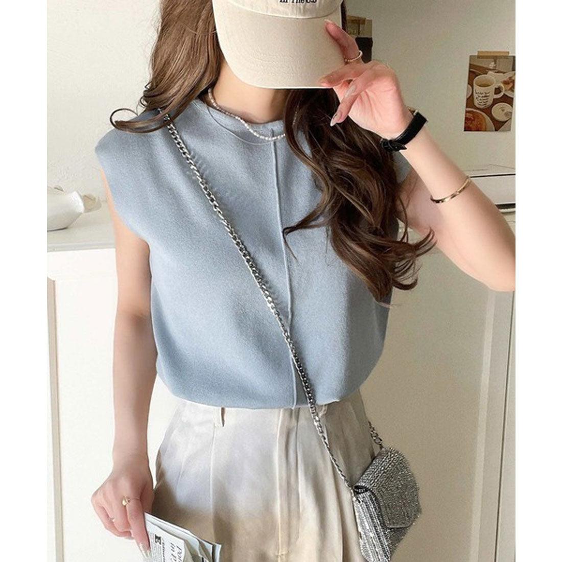 クラシカルエルフ Classical Elf 色違いで揃えたい!前後2wayセンターピンタック使いノースリーブサマーニット (ブルー) ブルー