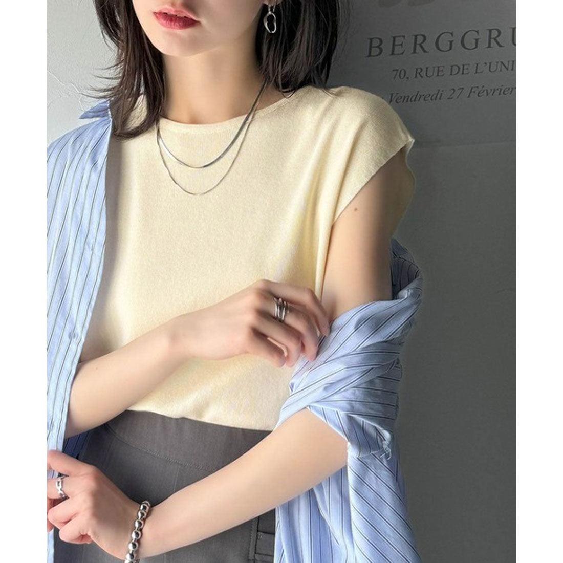 クラシカルエルフ Classical Elf 色違いで揃えたい!前後2wayセンターピンタック使いノースリーブサマーニット (アイボリー) アイボリー