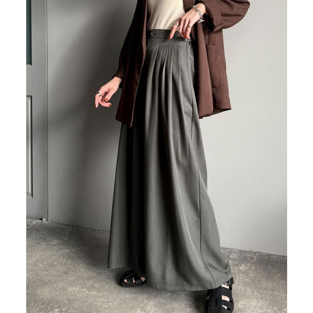 クラシカルエルフ Classical Elf センスが光る。綺麗め5タックワイドパンツ (チャコール) チャコール