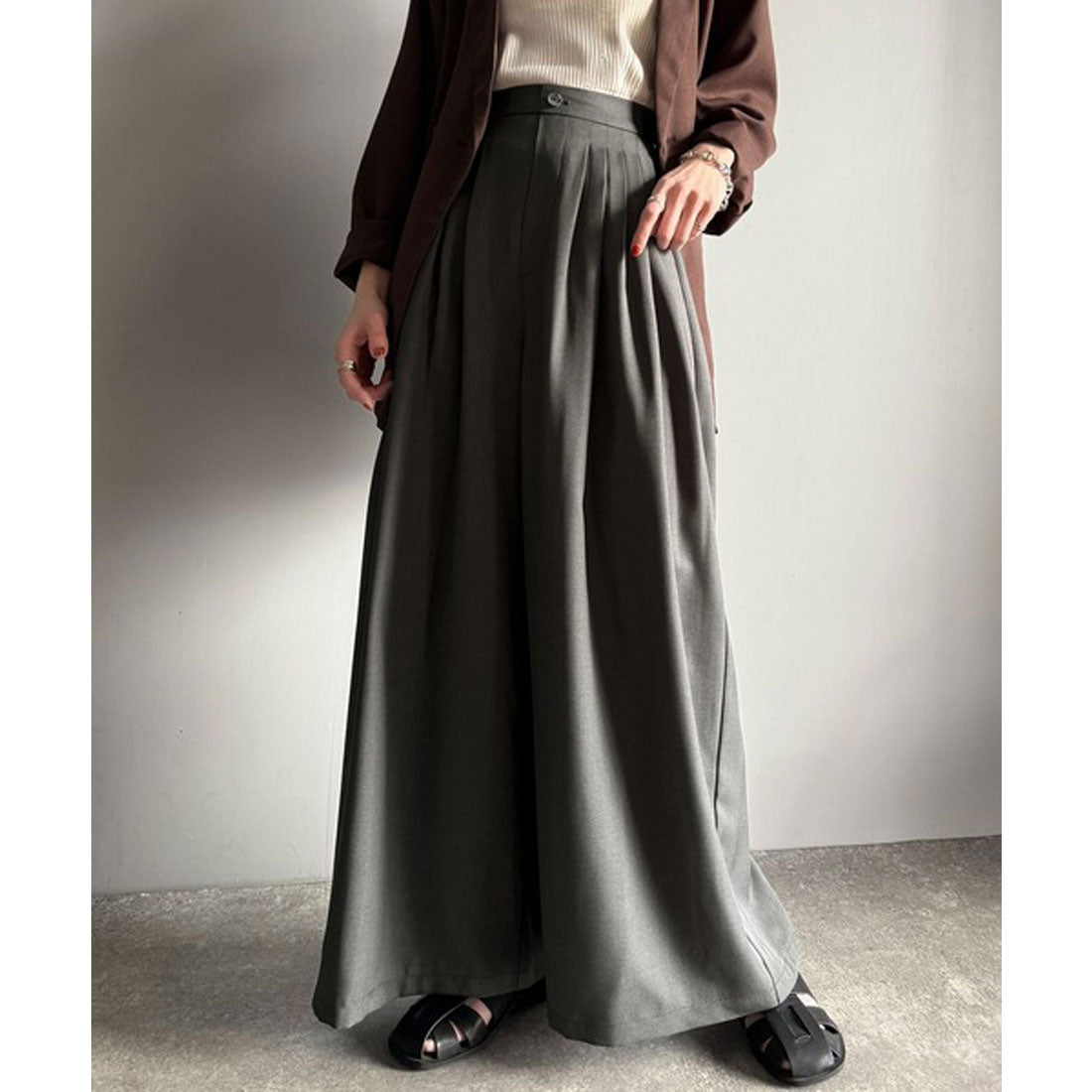 クラシカルエルフ Classical Elf センスが光る。綺麗め5タックワイドパンツ (チャコール) チャコール