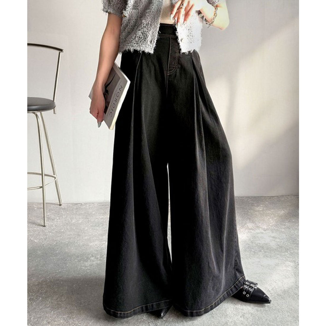 クラシカルエルフ Classical Elf こなれ度アップのヴィンテージ風。変形タック使いワイドデニムパンツ (ブラック) ブラック