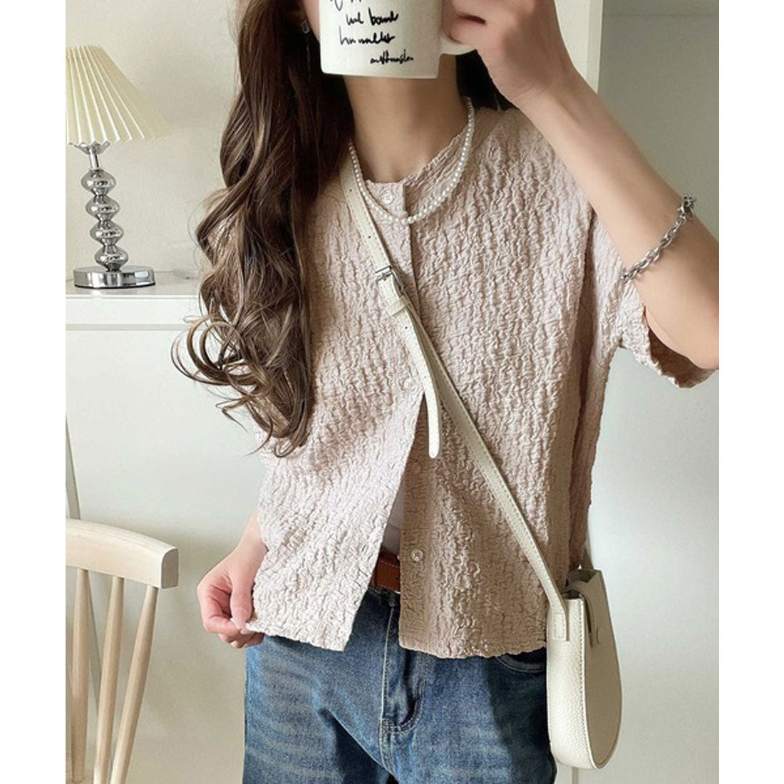 クラシカルエルフ Classical Elf ラフに着てもサマになる!前後2wayクラッシュジャカードノーカラーブラウス(半袖) (グレージュ) グレージュ