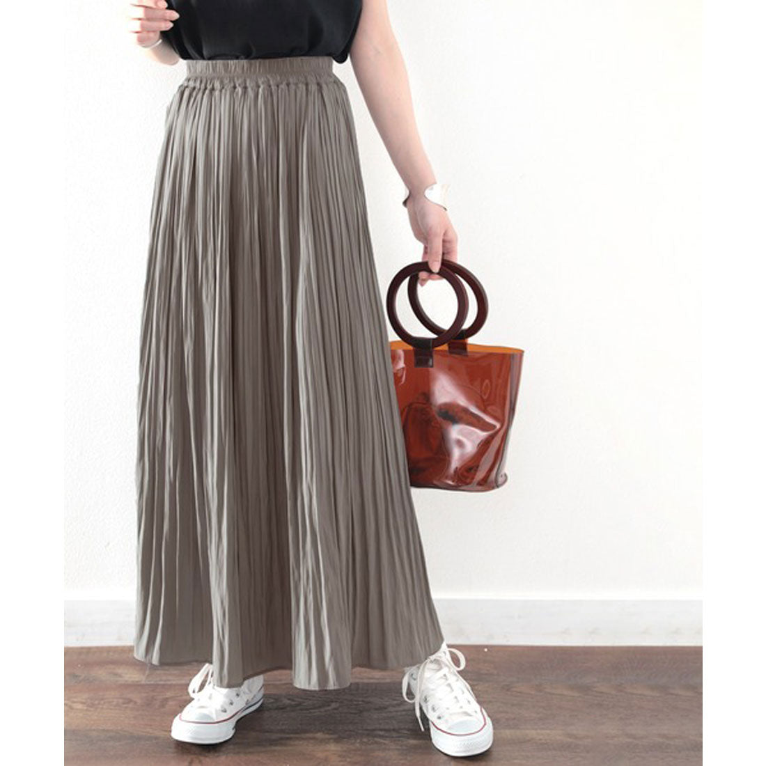 クラシカルエルフ Classical Elf ふわり、揺れる。一目置かれる魅惑のプリーツスカート