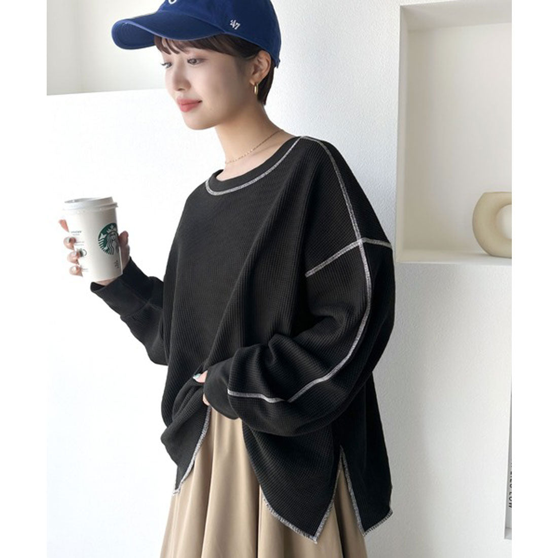 Classical Elf 《JaVa Custom》 Simple yet elevated. 2-way color waffle long tee.