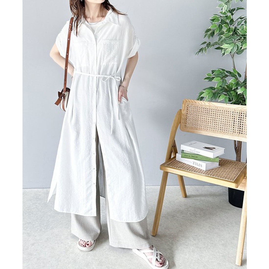 Classical Elf Functional × Casual Adult Style. Airy Touch Shirt Dress