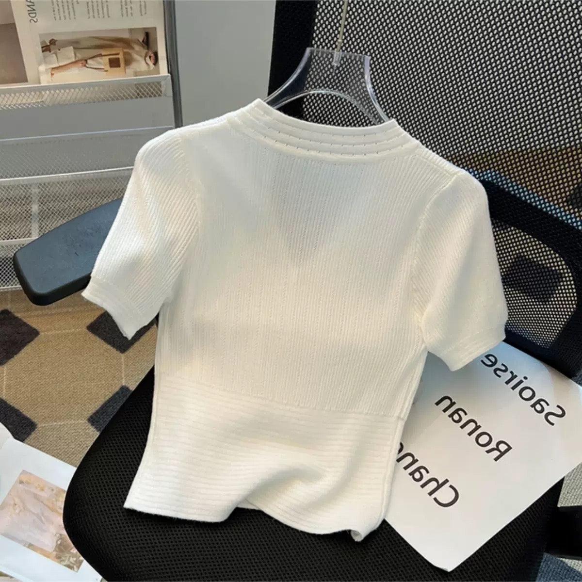 カルペディエム Carpe diem ボタン付きショート丈ニットトップス サマーニット 半袖ニット vネックニット レディース ショート トップス ボトルネック 半袖 きれいめ オフィスカジュアル (ブラック) ブラック