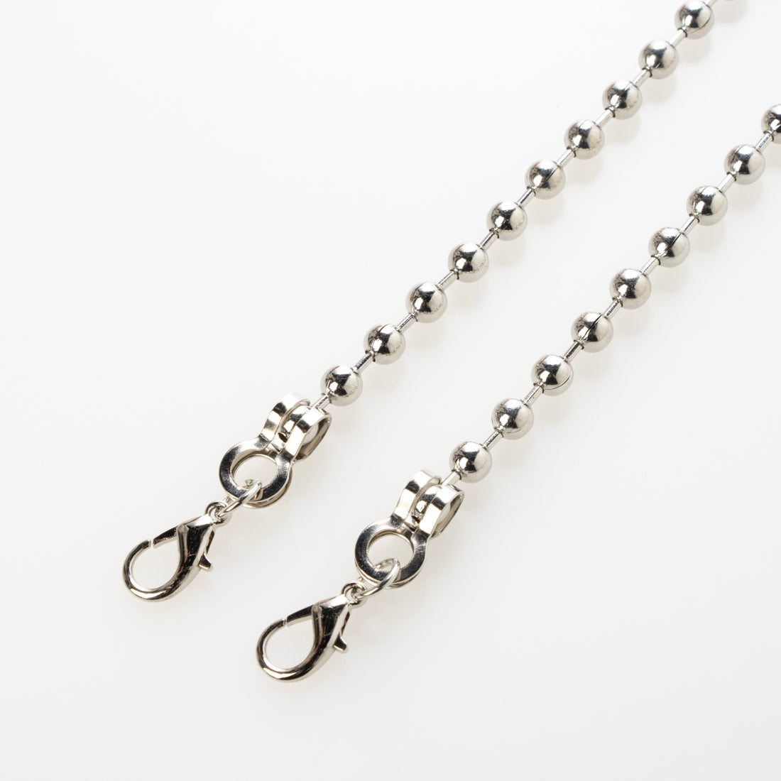 カシュカシュ cache cache メタルビーズバッグ (ブラック) ブラック