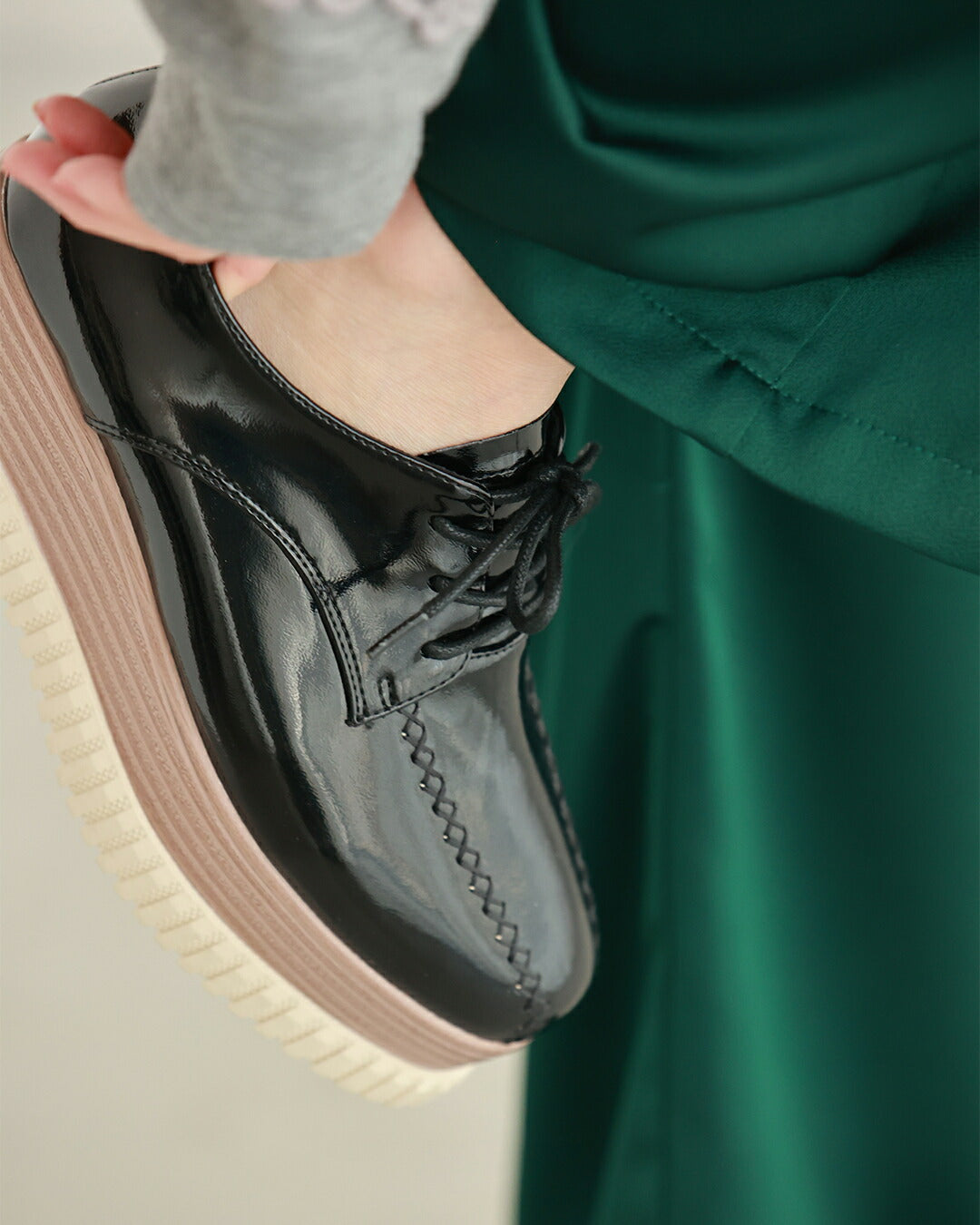 カワイイ CAWAII 「エナメルver」おしゃれ×履き心地抜群 都合のいい 厚底スニーカー (ワインレッド) ワインレッド