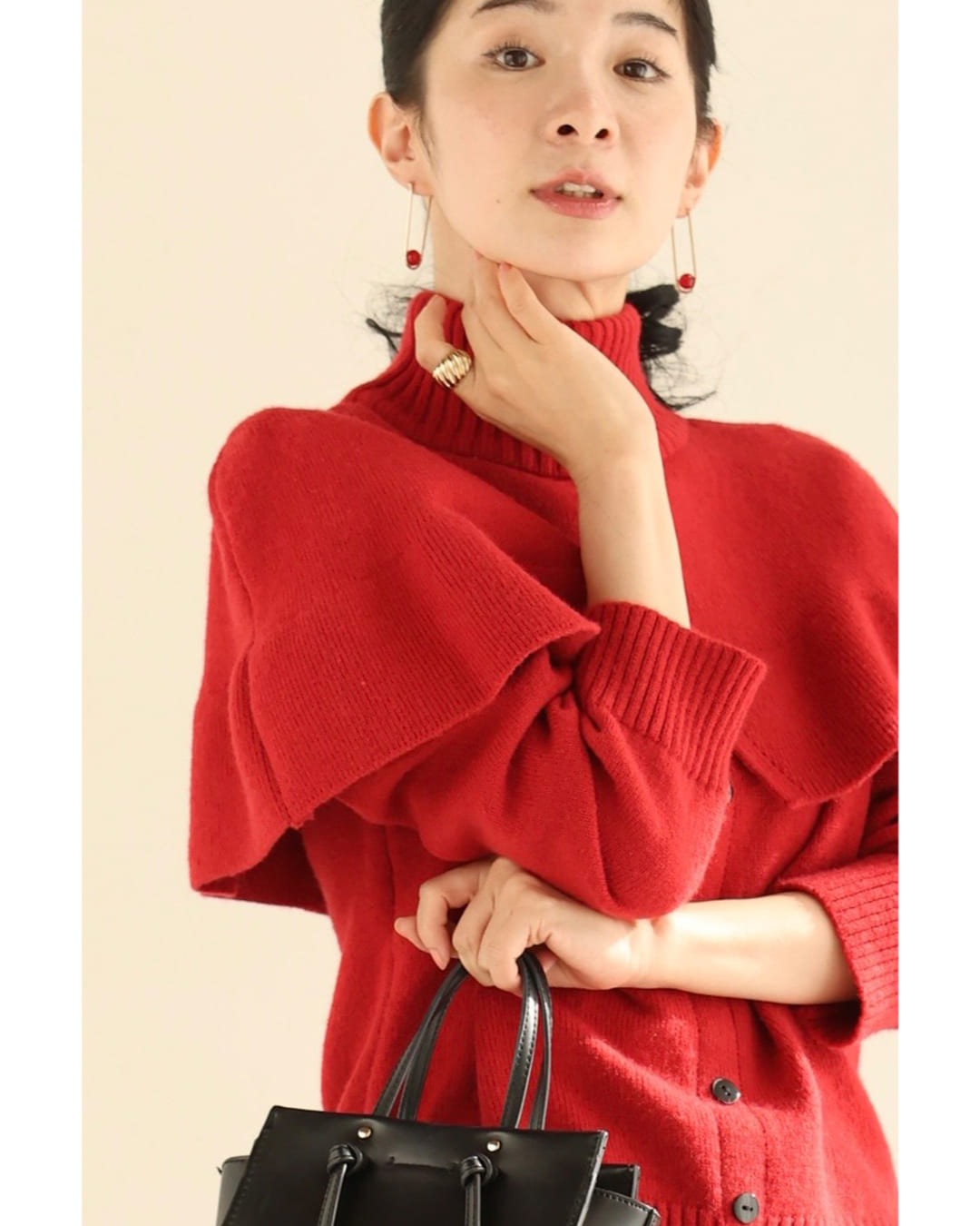 カワイイ CAWAII 赤い実揺れるブランコピアス (レッド) レッド