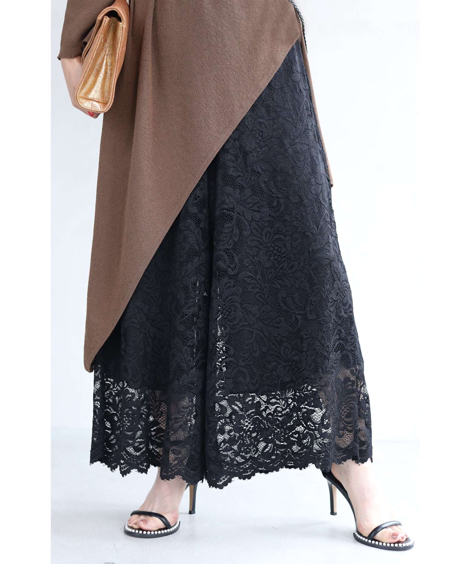 CAWAII CAWAII 展示可愛的重疊穿搭用蕾絲內搭褲 女士 變換搭配 蕾絲 內搭褲 重疊穿搭 優雅 腰圍 彈性 高評價 時尚 四季皆宜 優雅 基本款 休閒 可愛 基本款 成人可愛 優雅 女性化 設計 標準 自然 優雅 簡約 女性化 下身服飾 褲子 蕾絲