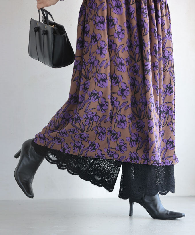 CAWAII CAWAII 展示可愛的重疊穿搭用 起毛蕾絲內搭褲 優雅 基本 休閒 可愛 基本 大人可愛 高雅 女性化 設計 標準 自然 乾淨利落 簡約 女性化 下身穿搭 內搭褲 蕾絲 鬆緊腰帶 起毛 起毛蕾絲 單品