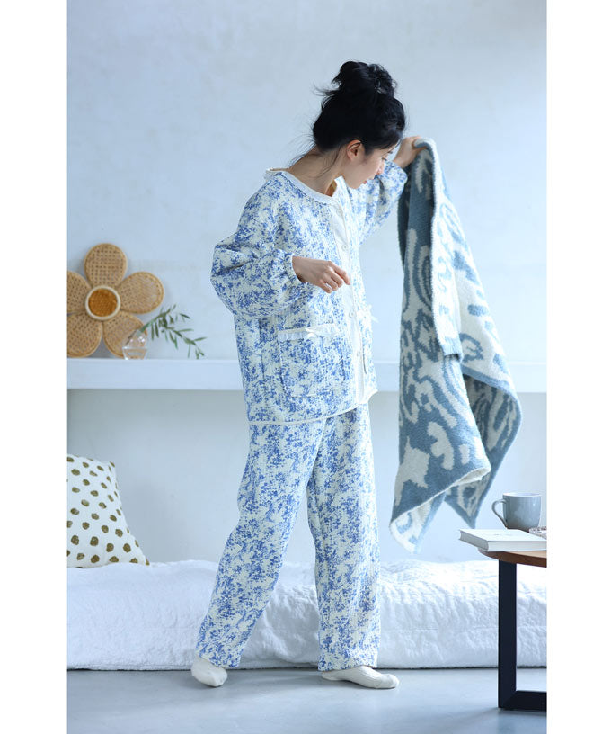 CAWAII CAWAII warm pajama set with romantic landscape painting